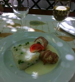 Hotel Bacchus Bormúzeum Étterem