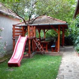 Kurta Apartman, Noszvaj - Medence/kert