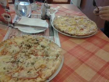 König Pizza Eger Eger