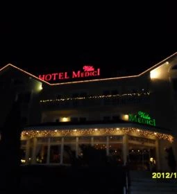 Villa Medici Hotel & Restaurant