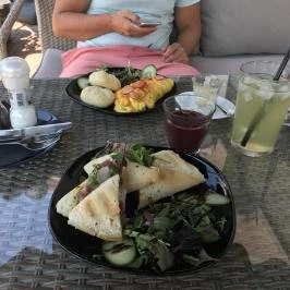 Bab Kávézó, Balatonalmádi - Egyéb