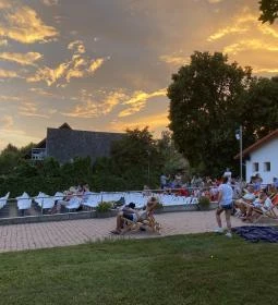 Balatonakali Kertmozi