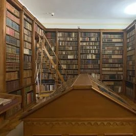 Ciszterci Műemlékkönyvtár Zirc - Egyéb