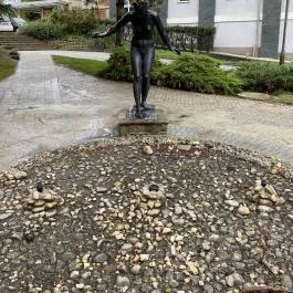 Zalakarosi Vízbelépő lány szobra, Zalakaros - Egyéb