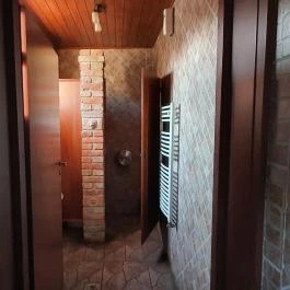 Cocco-Mio Étterem Fót - Mosdó