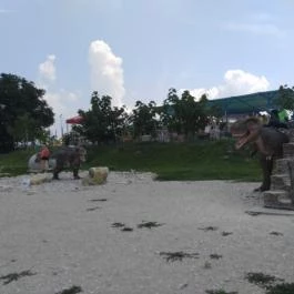 Dínó- és Kalandpark Rezi Rezi - Egyéb