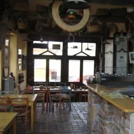 Don Vito Pizzéria & Étterem Visegrád - Belső