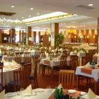 Hotel Azúr Siófok - Vendéglátás