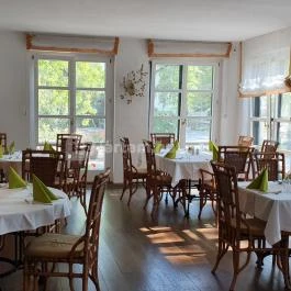 Hubertus-Hof Szálloda Balatonfenyves - Vendéglátás