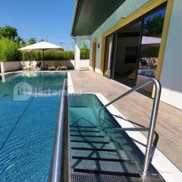 Hubertus-Hof Szálloda Balatonfenyves - Medence/kert