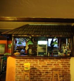 Kis Deák Étterem, Söröző & Borozó