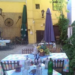 Korona Étterem Szentendre - Külső kép