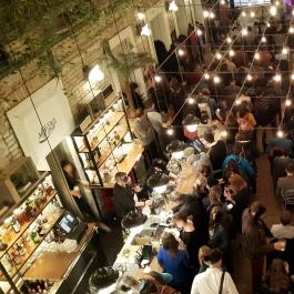 Mazel Tov Budapest - Belső