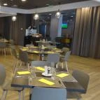 Park Inn by Radisson Budapest - Vendéglátás