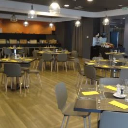 Park Inn by Radisson Budapest - Vendéglátás