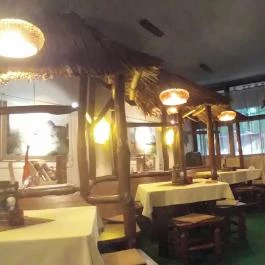 Robinson Étterem Harkány - Belső