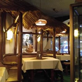 Robinson Étterem Harkány - Belső