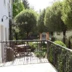 Sárffy Uradalmi Vendégház Dörgicse - Medence/kert