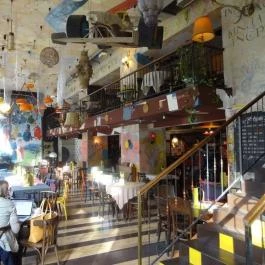 Szatyor Bár & Galéria Budapest - Belső