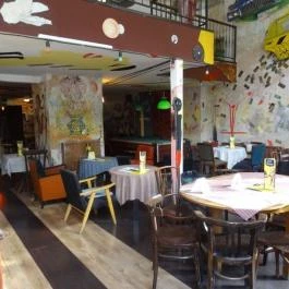 Szatyor Bár & Galéria Budapest - Belső