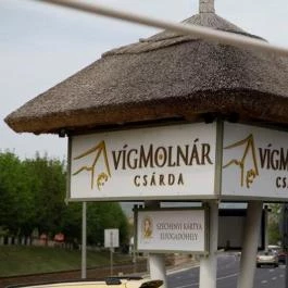 Vígmolnár Csárda Csopak - Külső kép