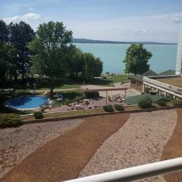 Club Tihany Hotel Tihany - Medence/kert