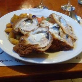 Sörpince Vendéglő & Étterem, Gyula - Étel/ital