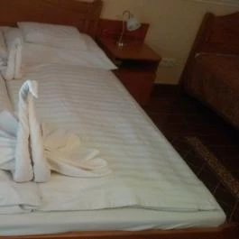 Royal Hotel Cserkeszőlő - Szobák