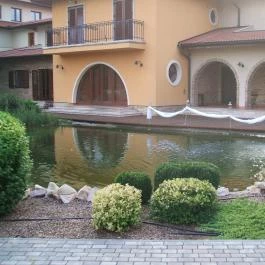 Hotel Stáció Wellness & Konferencia, Vecsés - Medence/kert