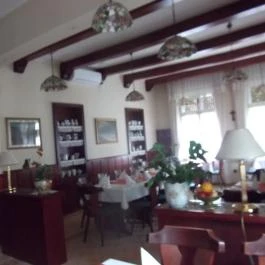 Öreg Prés Étterem, Mór - Belső