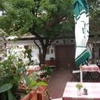 Öreg Prés Étterem Mór - Külső kép