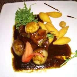 Aranyhordó Étterem & Pálinkaház, Dunaújváros - Étel/ital