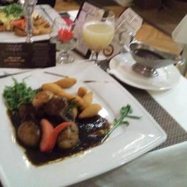 Aranyhordó Étterem & Pálinkaház, Dunaújváros - Étel/ital