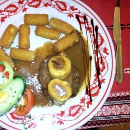 Dunagyöngye Halászcsárda Dunaújváros - Étel/ital