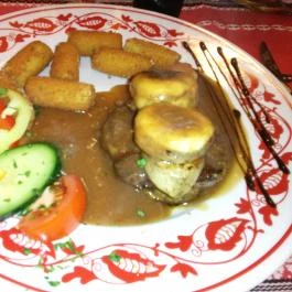 Dunagyöngye Halászcsárda Dunaújváros - Étel/ital