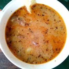  Fenyő Vendéglő, Szilvásvárad - Étel/ital