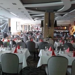 Hunguest Saliris, Egerszalók - Vendéglátás