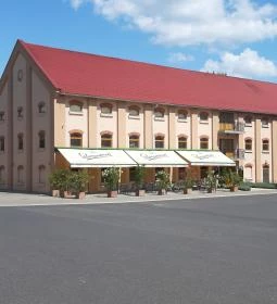 Hunor Hotel Étterme