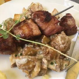 Géza Konyhája Gyula - Étel/ital