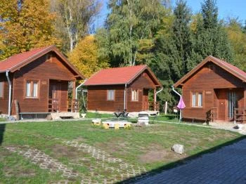 Play Wellness Panzió Diósjenő