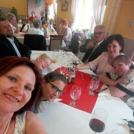 Vendéglő a Három Tölgyfához Tatabánya - Egyéb