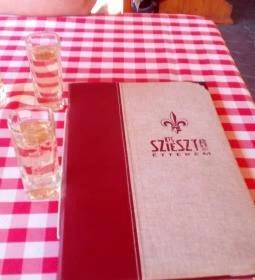 Kis Szieszta Étterem és Panzió