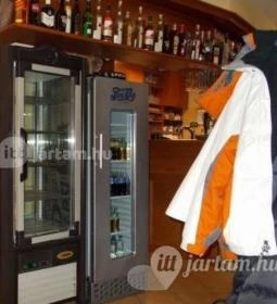 Kehida Kapuja Kávéház és Pizzéria