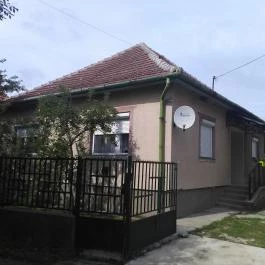 Hattyú Apartman Poroszló - Külső kép