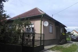 Hattyú Apartman Poroszló