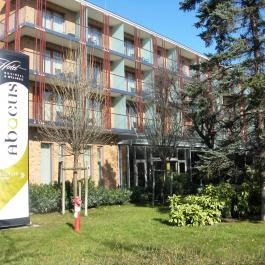 Abacus Business & Wellness Hotel, Herceghalom - Külső kép