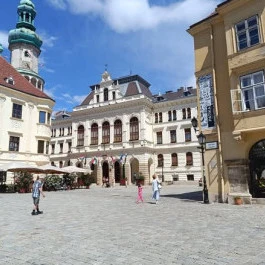 Kiwi Fagyizó, Sopron - Külső kép