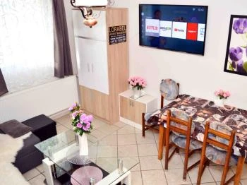 Lorabel Apartmanház Hévíz