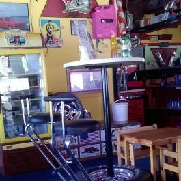 V8 Vendéglő Cece - Belső