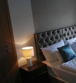 Hotel Merops Mészáros